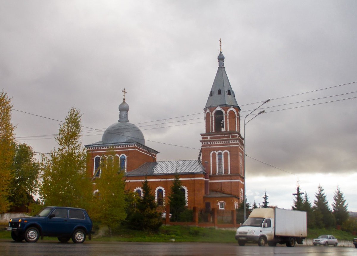 Село высокая гора. Мечеть Гафиятулла высокая гора. Высокая гора Татарстан население. Село высокая гора население. Высокая гора Татарстан яку.