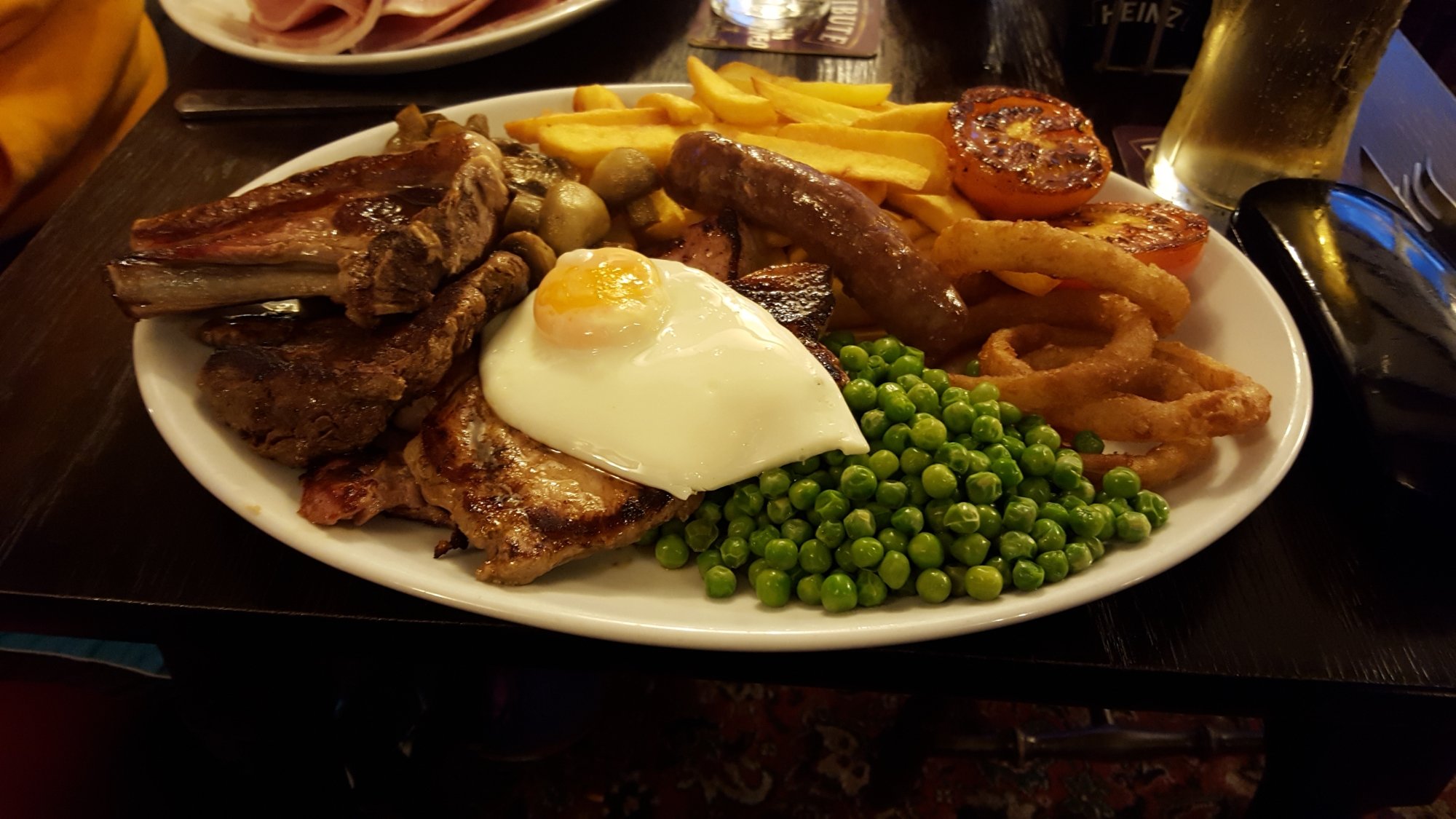 Hotel photo 4 of King Arthur's Arms Inn.