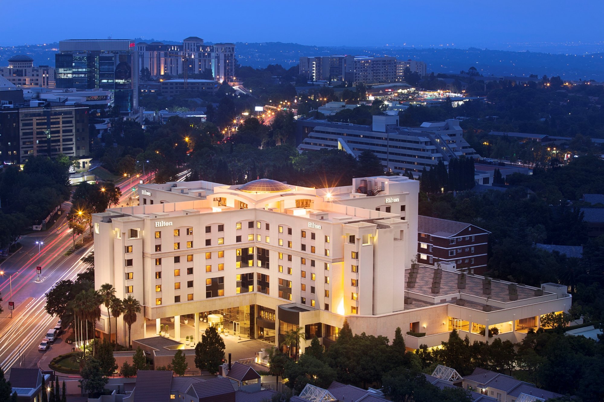 HILTON SANDTON - Hotel Reviews & Price Comparison (South Africa ...