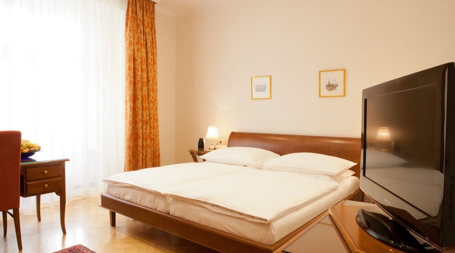 Double room Hotel Kaiserin Elisabeth, Wien