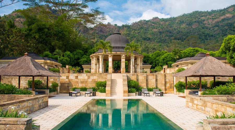Luxury Hotel Resort in Borobudur | Amanjiwo | Dalem Jiwo Suite