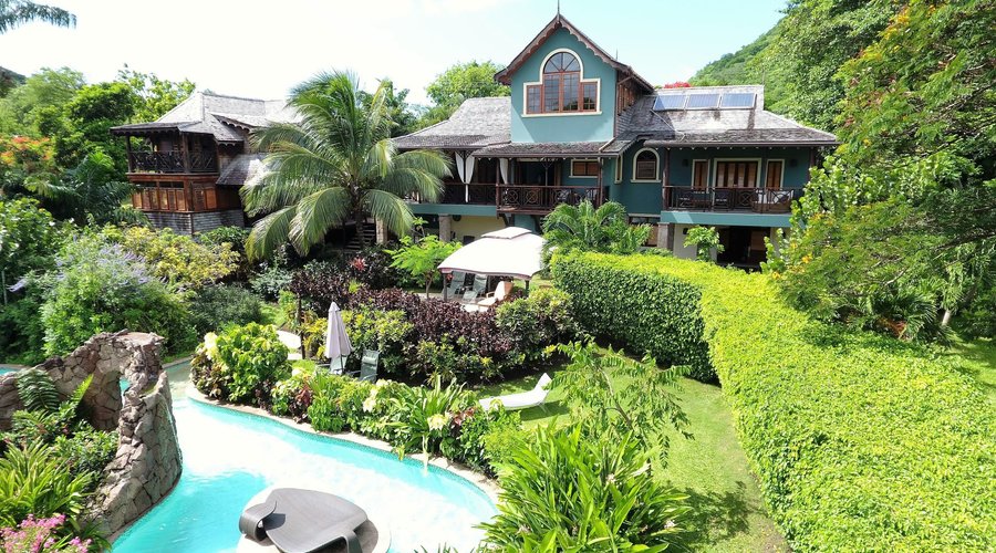Aerial view of Garden, Pool and Gazebo 