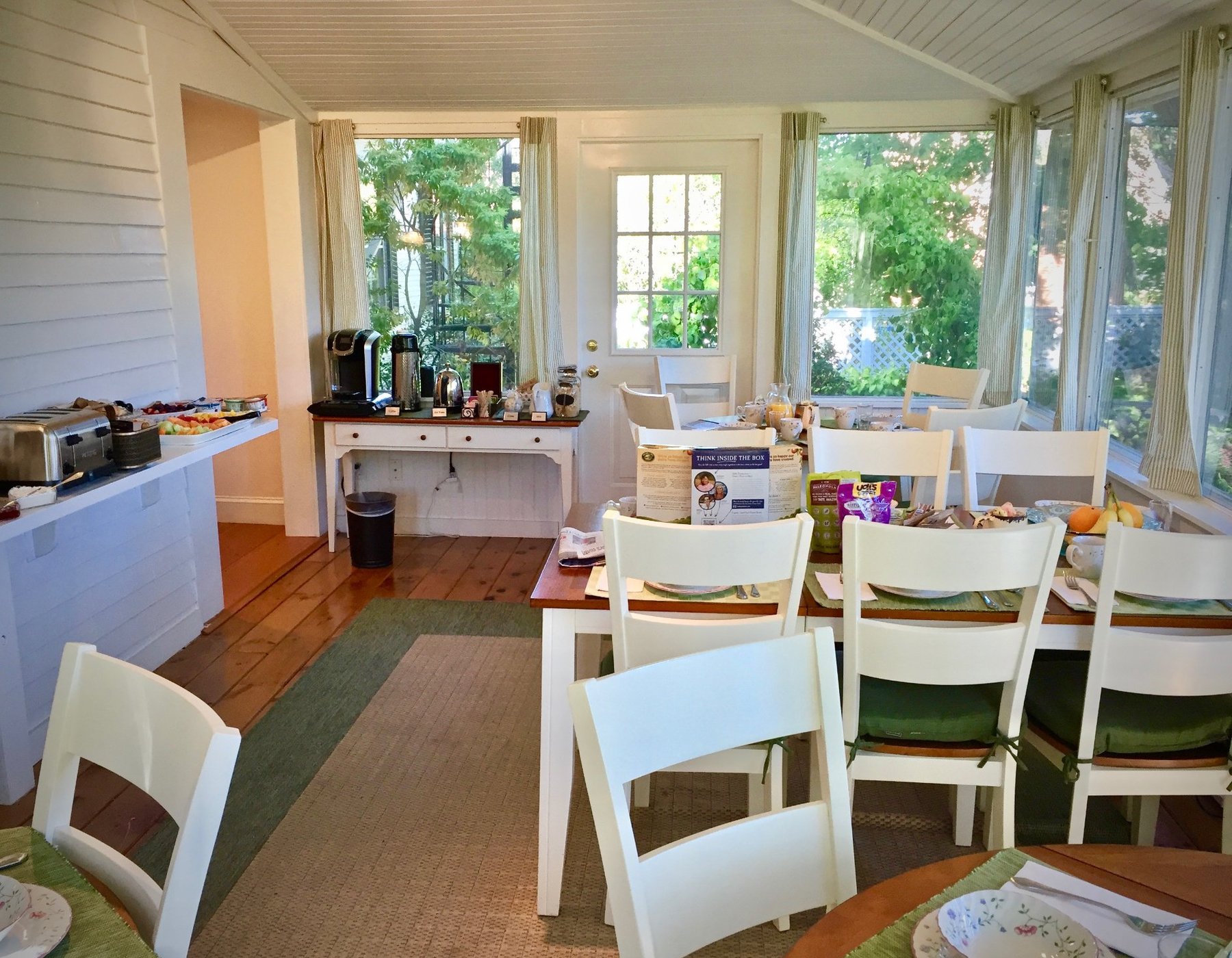 Clark Currier Inn by null