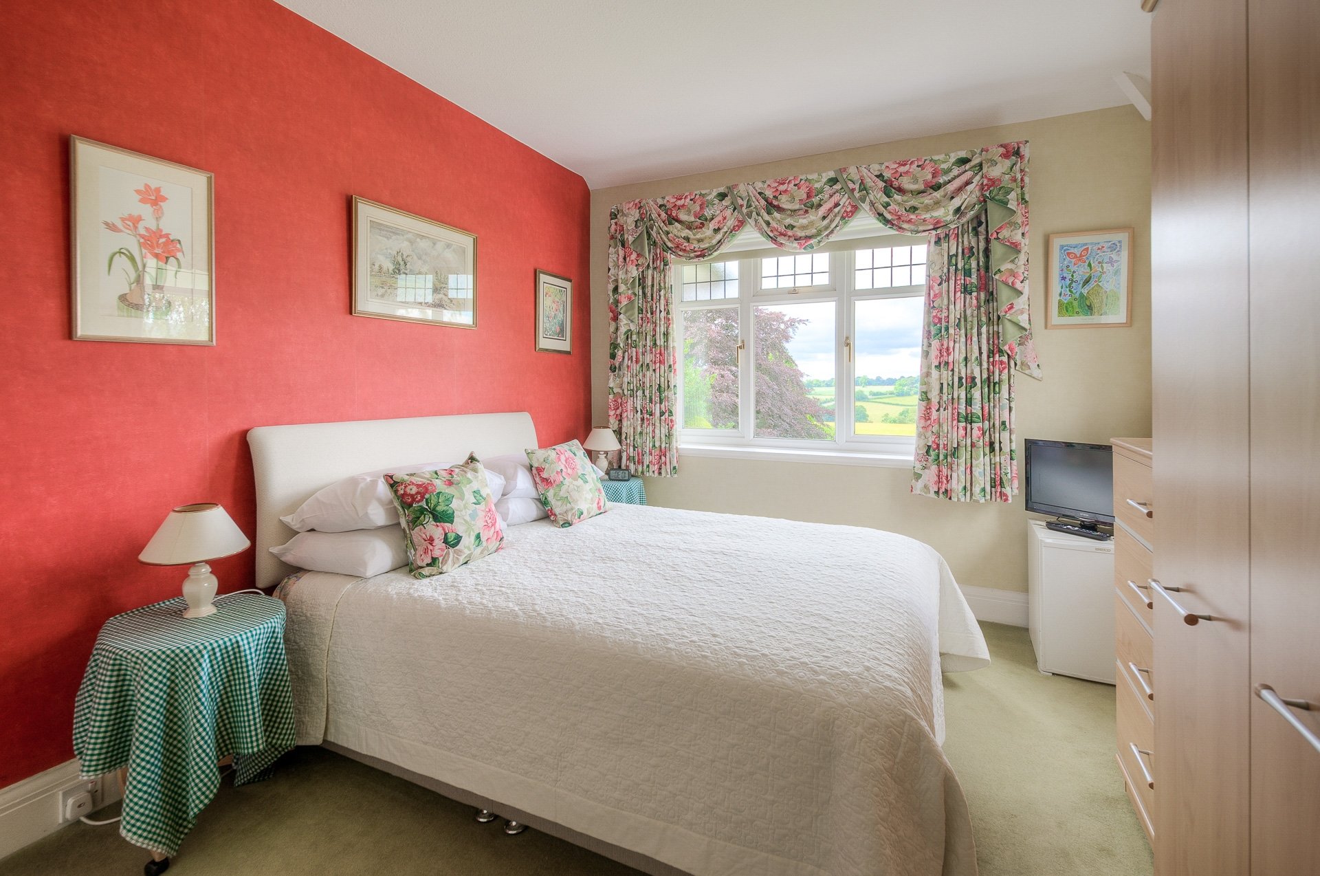 The Hillcrest B&B Rooms: Pictures & Reviews - Tripadvisor