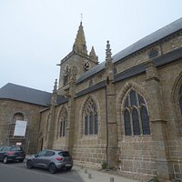 la chiesa da fuori