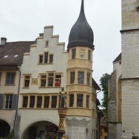 Old Town - Ring e a Fontaine