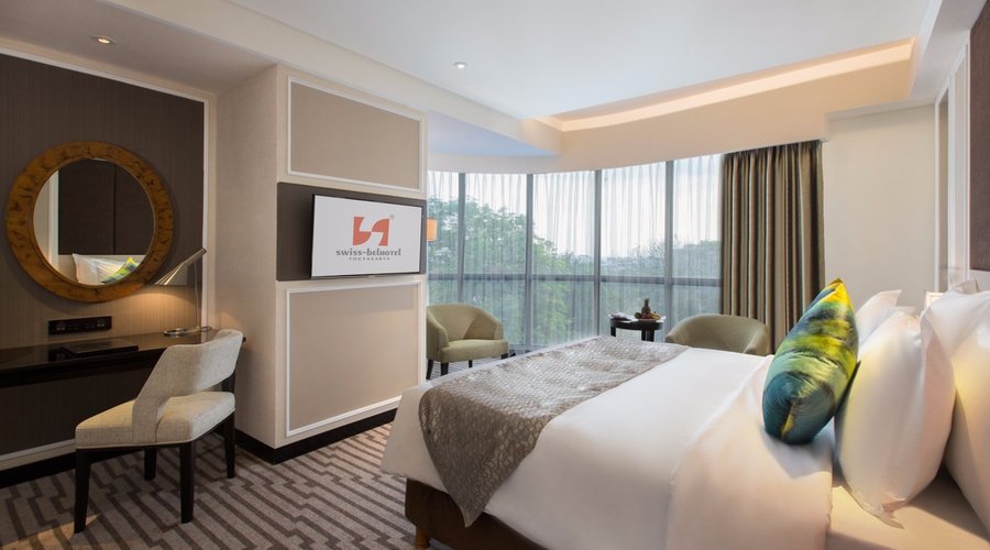 Grand Deluxe