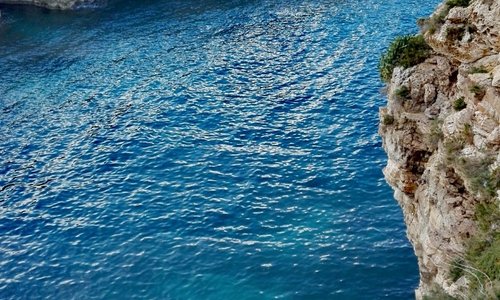 Polignano di Mare, Eine wunderschöne Stadt auf den Felsen