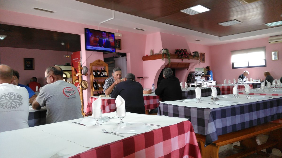 TABERNA CASA DE PASTO O PEAO, Santarem - Restaurant Reviews, Photos & Phone  Number - Tripadvisor