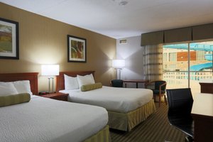 Room & Suite