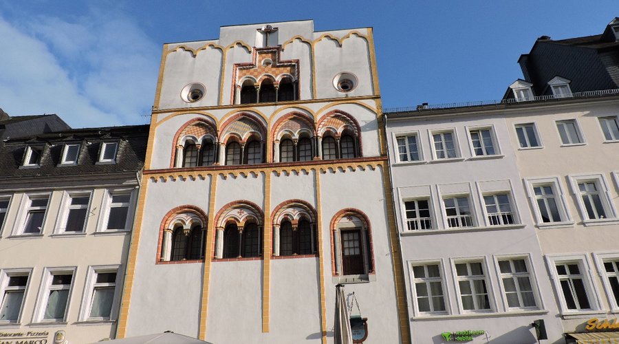 Dreikönigenhaus, Trier, Alemania.