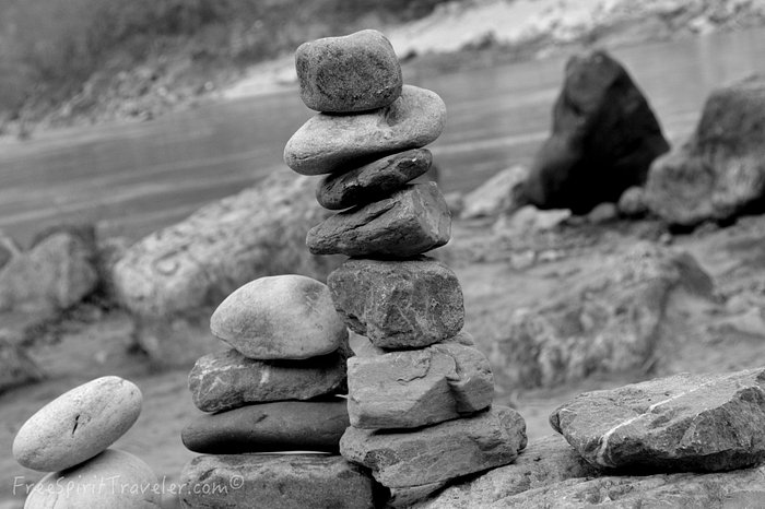 É sempre tempo de praticar Yoga. - Essence