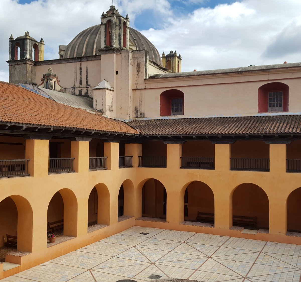 Centro de Textiles del Mundo Maya (San Cristobal de las Casas) - All You  Need to Know BEFORE You Go