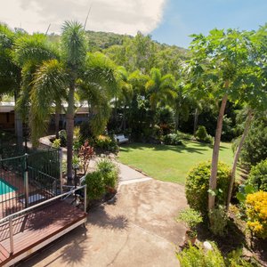 The Hillcrest's Gardens