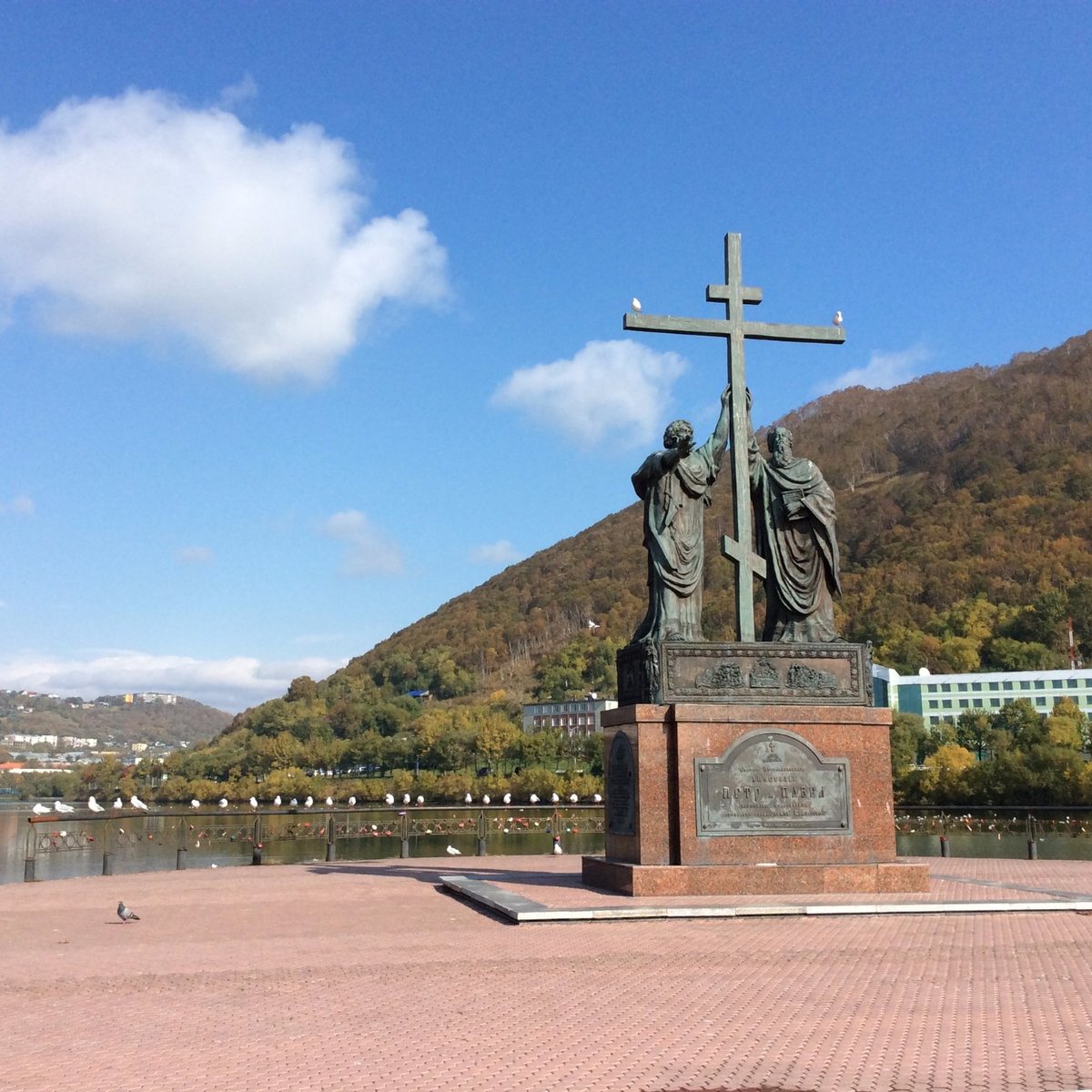 Памятник Петру и Павлу, Петропавловск-Камчатский: лучшие советы перед  посещением - Tripadvisor