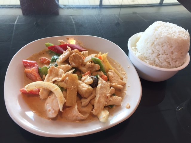 THE 10 BEST Thai Restaurants In Saint Paul Updated 2024   Chicken Curry Lunch Special 