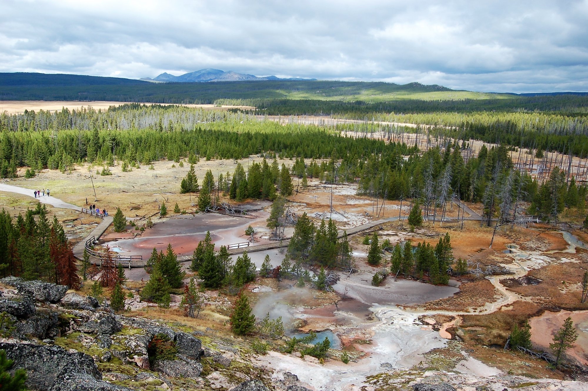 Artists Paintpots Yellowstone National Park All You Need To Know   Artists Paintpots 