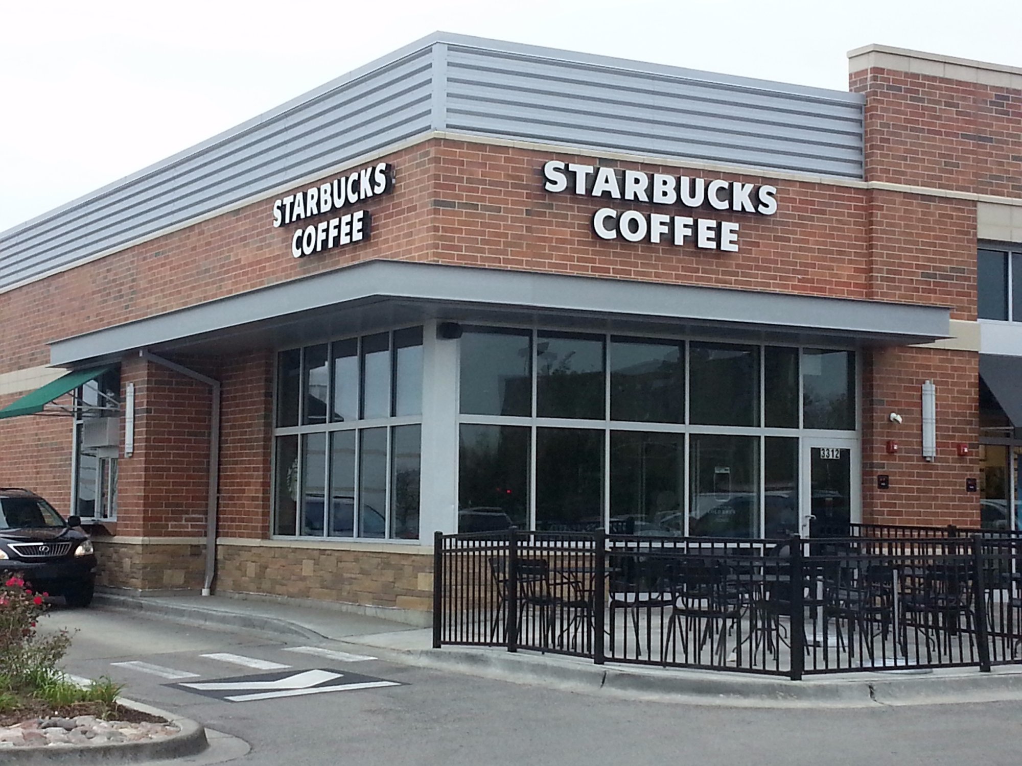 Starbucks Plaza, selling Skokie, IL