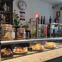 El bar por la mañana