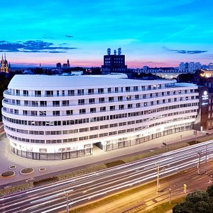 DoubleTree by Hilton Wroclaw, hotel in Wroclaw