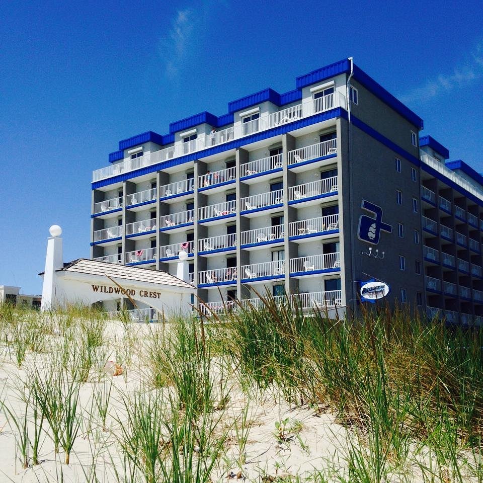 Adventurer Oceanfront Inn, hotell i Cape May