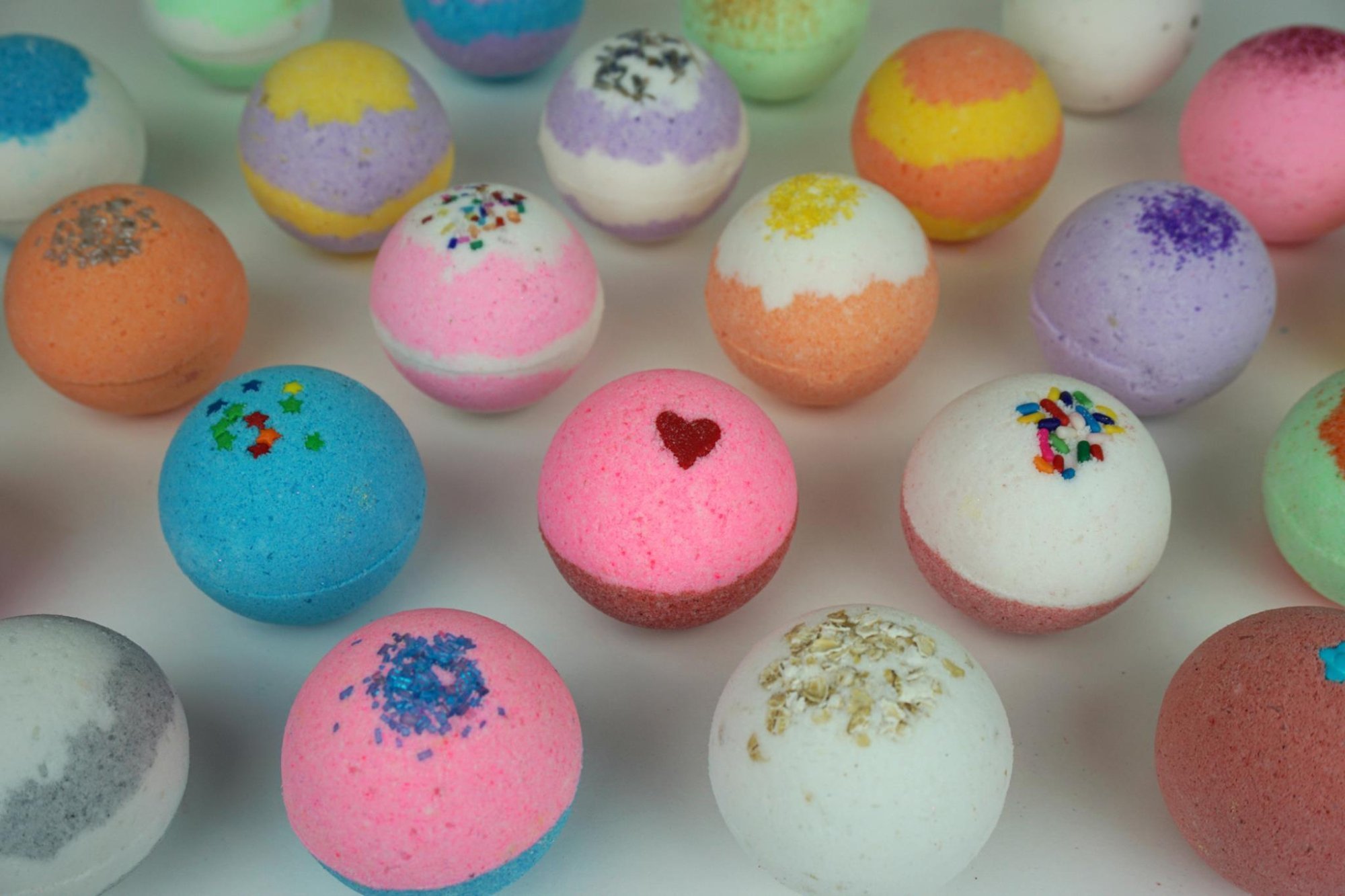 jhaz soaps bath bombs