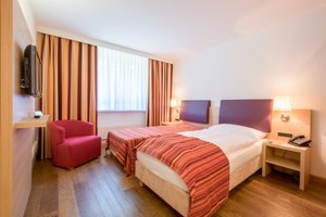 Zimmer und Suite