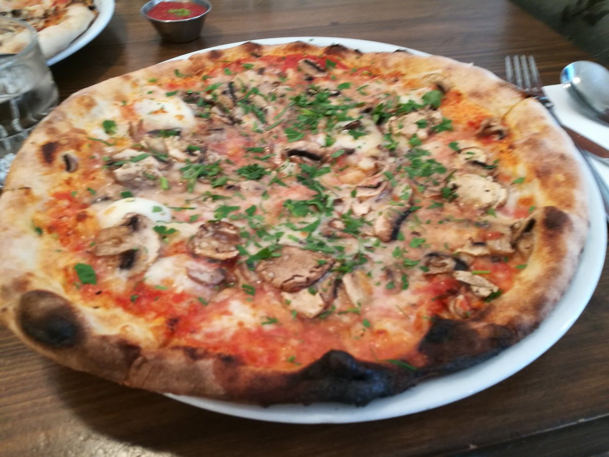 Ha'Pizza, Tel Aviv - Kerem Ha-teimanim - Restoran Yorumları, Fotoğraflar ve Tele