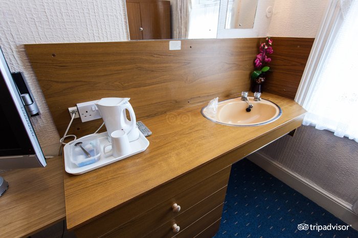 Hotel Victoria Great Yarmouth Rooms: Pictures & Reviews - Tripadvisor