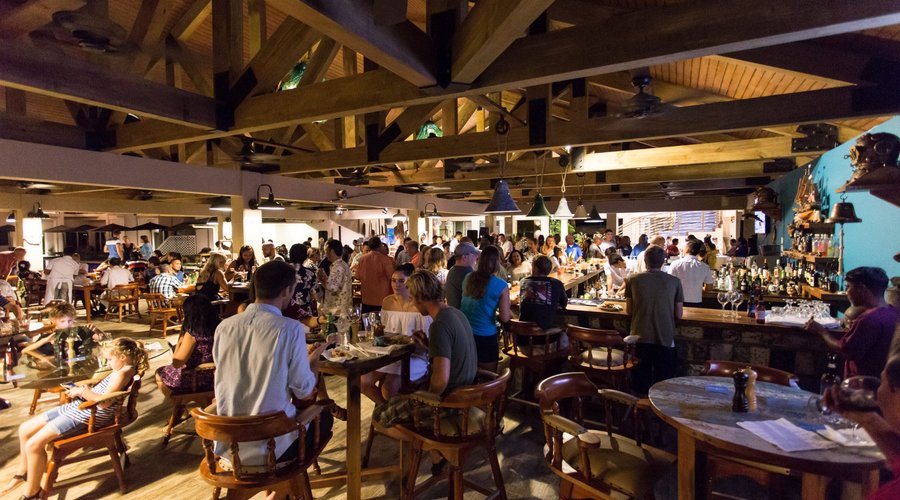 Hungry Marlin Restaurant & Bar