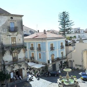 getlstd_property_photo