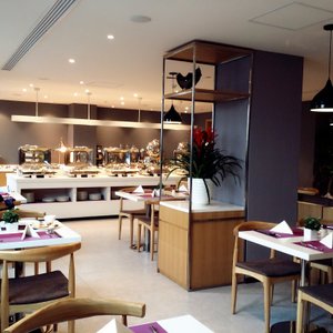 和頤酒店5樓早餐餐廳BUFFET
