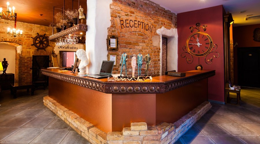 Hotel Reception