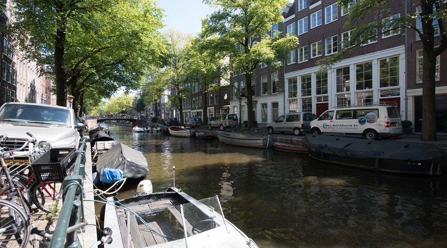 Street at the Hotel van Onna
