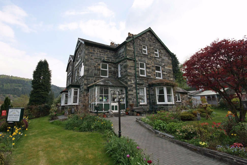 COED-Y-FRON GUEST HOUSE - Updated 2022 Prices & Reviews (Betws-y-Coed ...