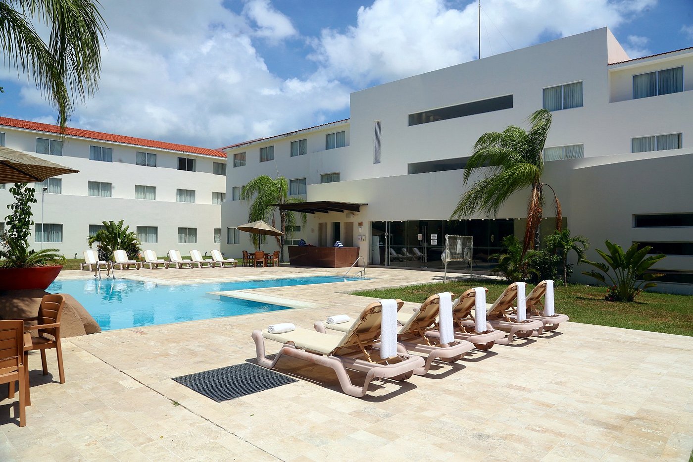 wyndham garden hotel playa del carmen