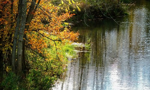 From the bridge over the river on Ridge Road before turning right to the main parking lot.