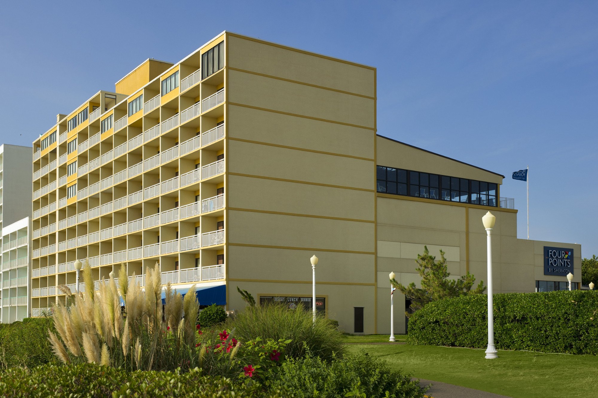 Hotel photo 18 of Four Points by Sheraton Virginia Beach Oceanfront.