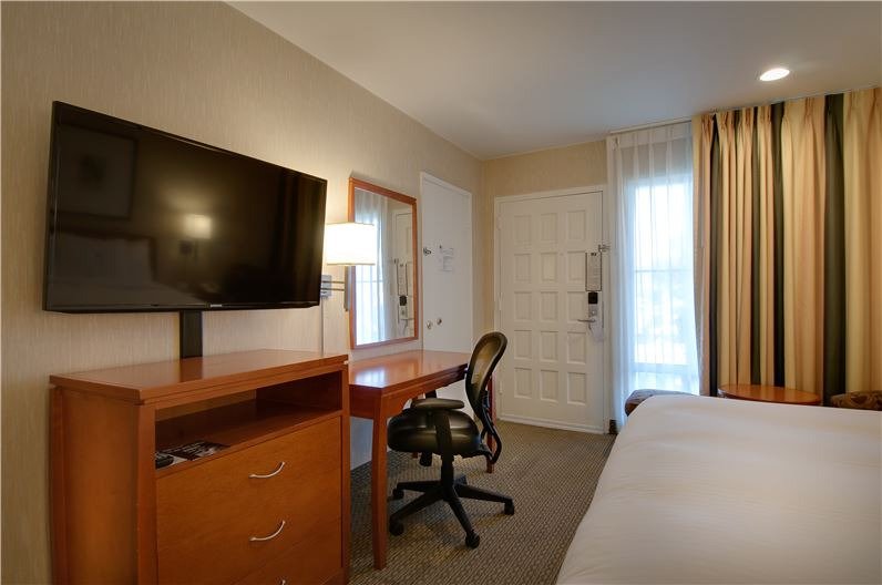 Hotel photo 16 of Vagabond Inn - Glendale.