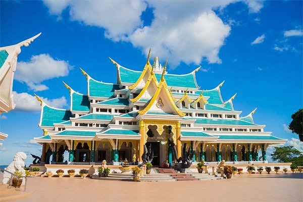 Yungs better temples. Udon Thani храм. Udon Thani.