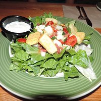 Applebee's Atlantic City : Caesar Salad , one for two people is plenty!