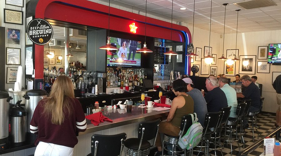 Luckys Cafe
