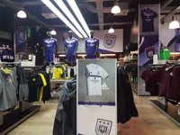 Fanshop RSC Anderlecht (Bruselas) - Lo que se debe saber antes de viajar -  Tripadvisor