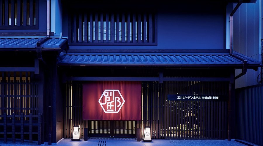 exterior_night