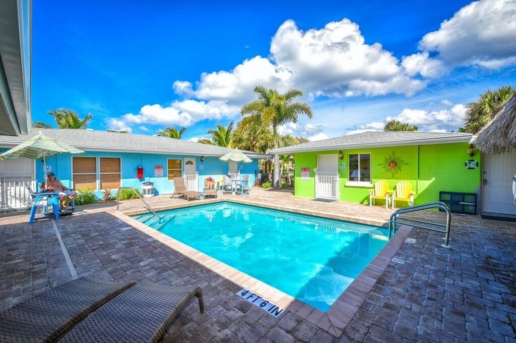 SIESTA KEY BEACHSIDE VILLAS - Updated 2024 Prices & Villa Reviews (Florida)