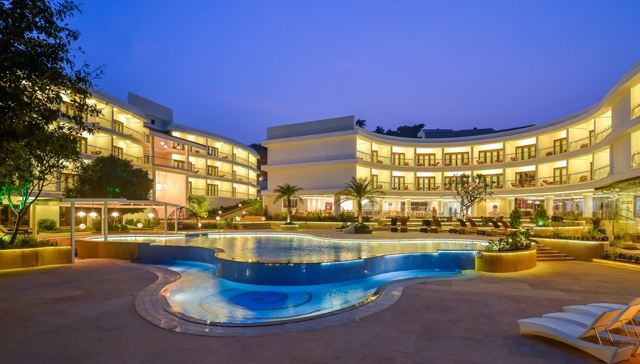 Evening view at the pool side
