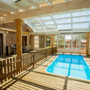 PISCINA CLIMATIZADA TODO EL AÑO