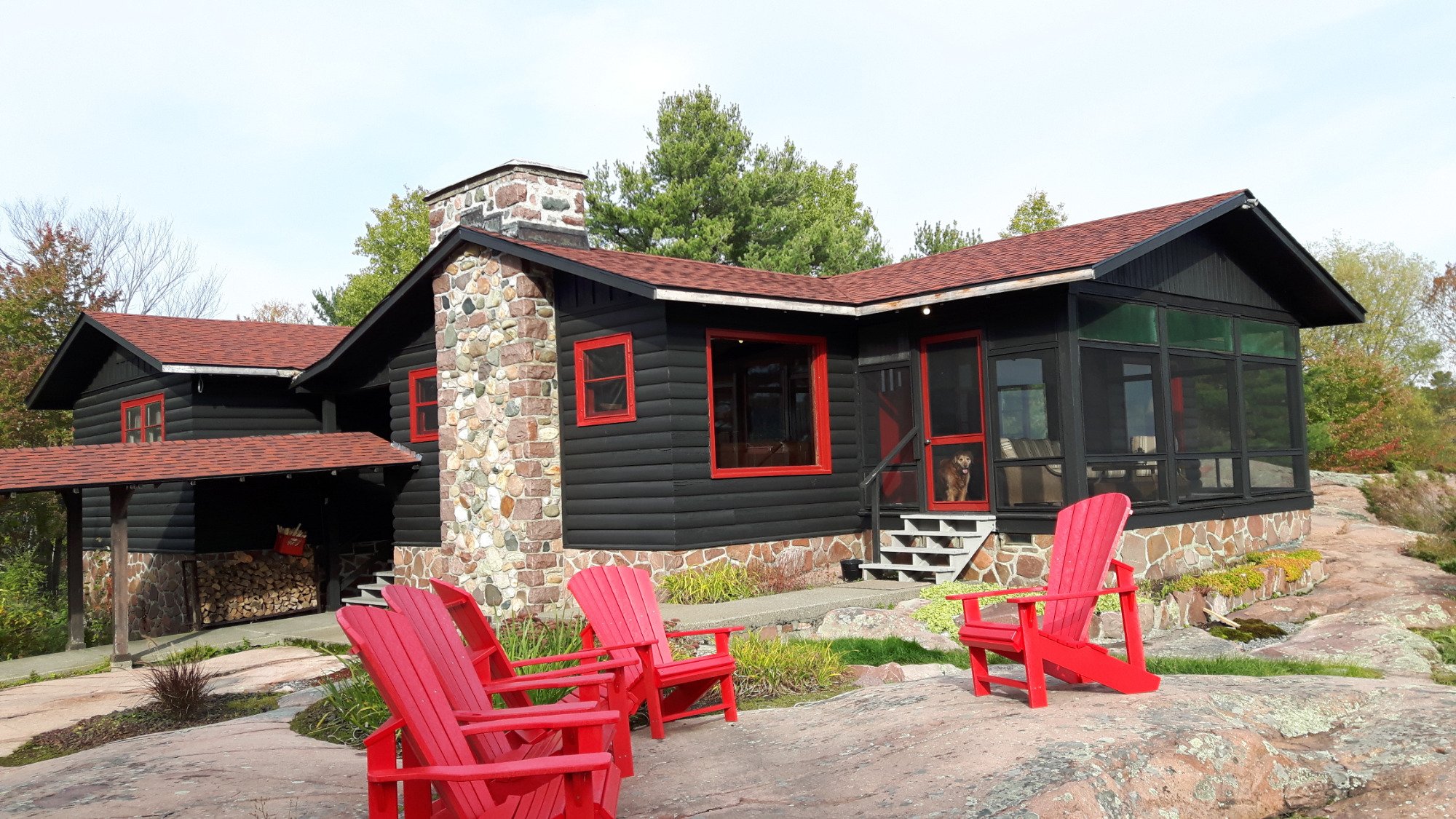 KILLARNEY MOUNTAIN LODGE (Killarney, Canada) - Foto's, Reviews En ...