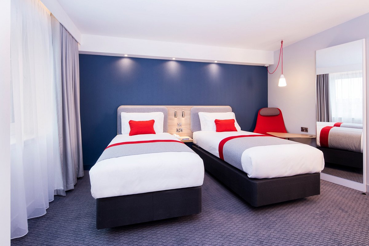 Holiday Inn Express Dublin City Centre, an IHG Hotel Rooms: Pictures &  Reviews - Tripadvisor