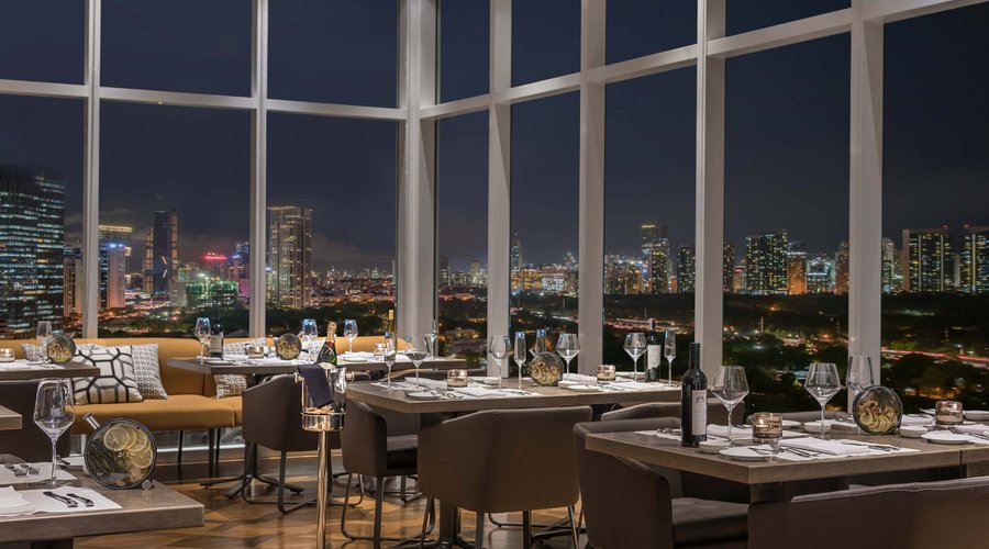 Private Dining Room, overlooking the Makati Cityscape